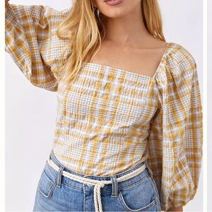 Anthropologie Tan Puff Sleeve Blouse with Smocked Details Womens Size Medium